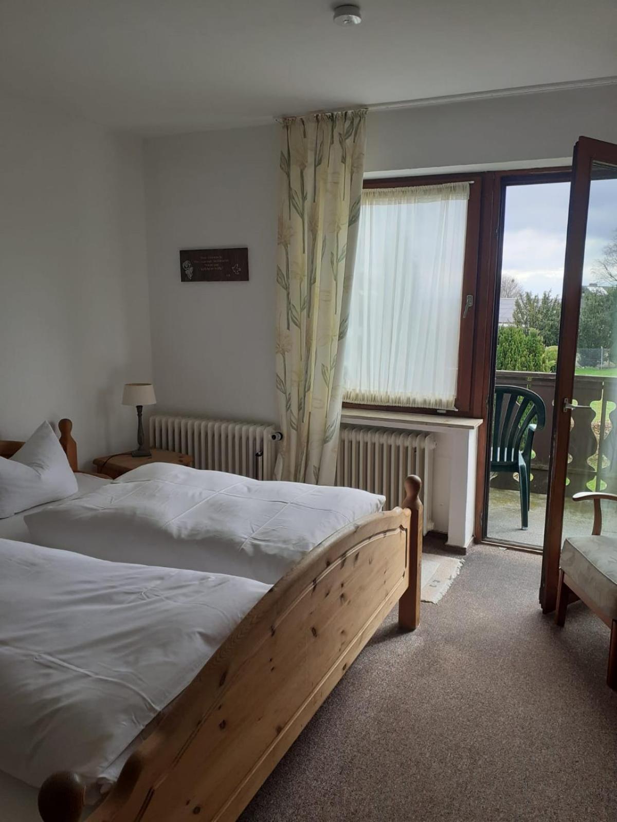 Pension Hubertus Winterberg Bagian luar foto